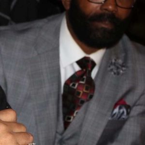 Meet your Posher, Bishop sandy